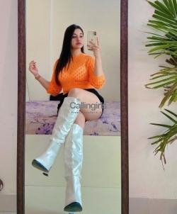Young⭐ Call Girls in New Friends Colony ((Noida))☎️≽9821774457☎️≽✔️ Escorts Service