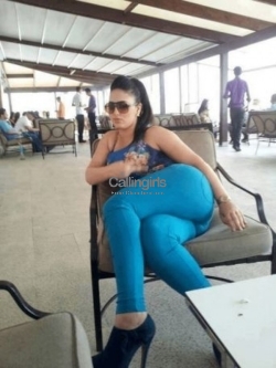 Call Girls In Greater Kailash { 8860406236 @5 Star Hotels Delhi Escorts In 24/7 Delhi NCR