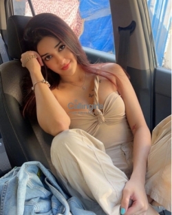 Call Girls In Safdarjung Enclave — (9958659377) ╬Delhi