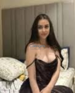 call girls in karolbag 7303025131 short 2000 night 8000