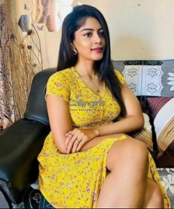 Call Girls In Humayunpur Safdarjung Enclave 9953350570