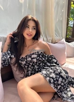 Call Us - 9999485385 Call Girls in Rajouri Garden Metro Delhi Escorts